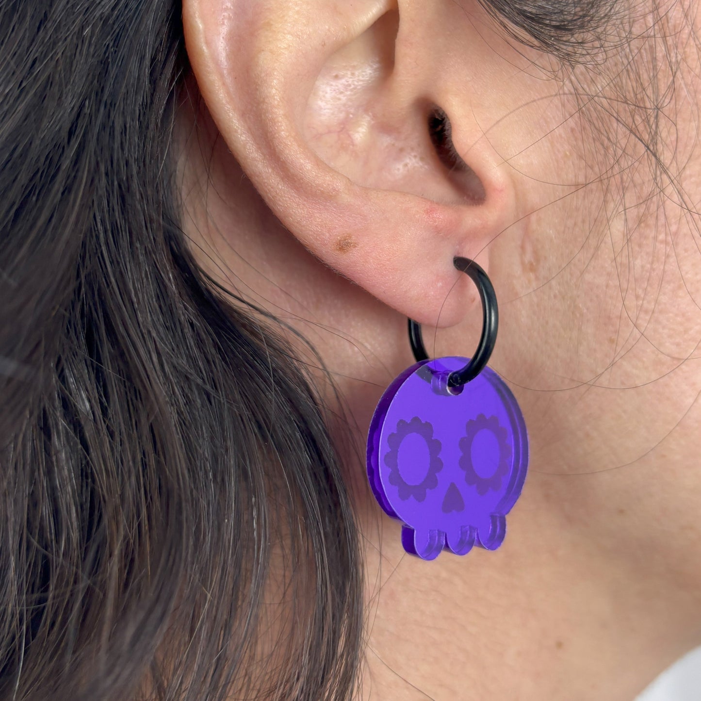 Pendientes Calavera Kawai efecto espejo Pendientes largos Lolailo Púrpura